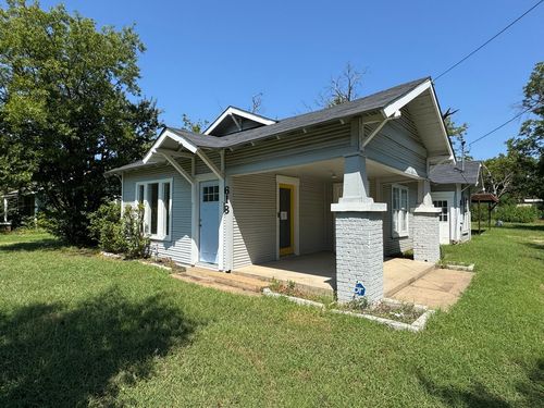 618 Woodard Ave, Cleburne, TX, 76033-5253 | Card Image