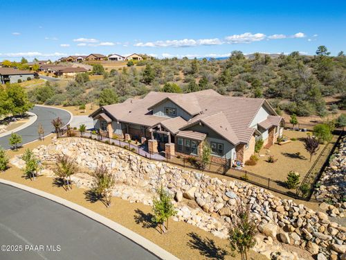 1585 Estancia Way, Prescott, AZ, 86301-4495 | Card Image
