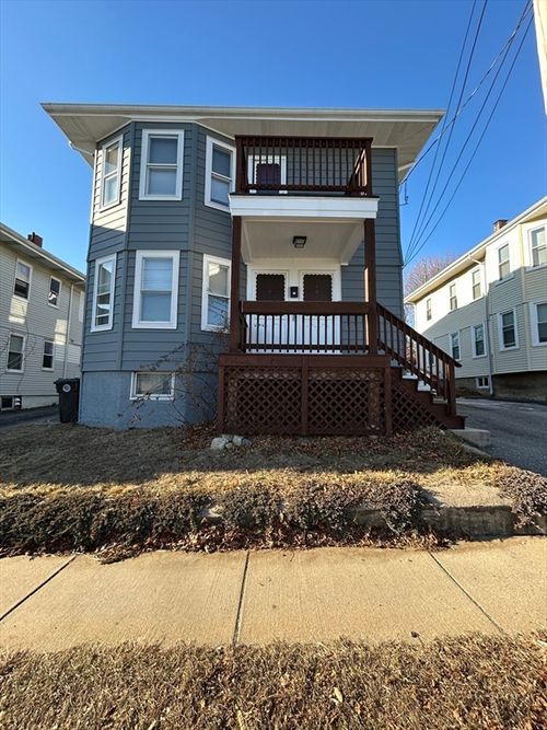 17-17 Oakland St, Watertown, MA, 02472-2250 | Card Image
