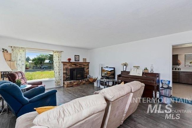 312 Boyd St W, House other with 5 bedrooms, 2 bathrooms and null parking in Murtaugh ID | Image 8