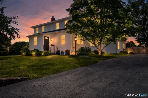 6 Hillsdale Ave, Ridgefield, CT, 06877-4006 | Card Image