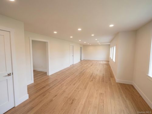 32 Office Space Chichester Avenue, Brookhaven, NY, 11934 | Card Image