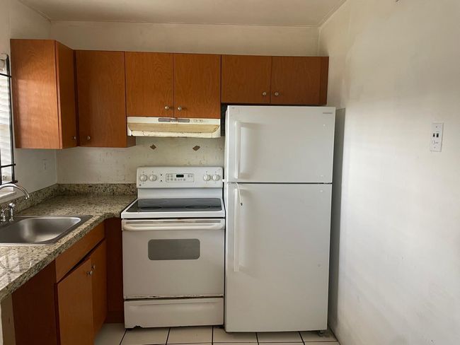 APT-371 - 4191 Nw 26 Th St, Condo with 1 bedrooms, 1 bathrooms and null parking in Lauderhill FL | Image 4