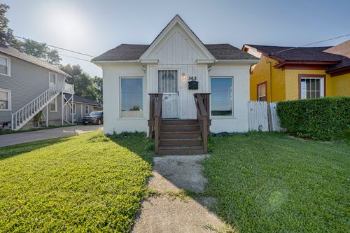 563 S Lake St, Aurora, IL, 60506-5560 | Card Image