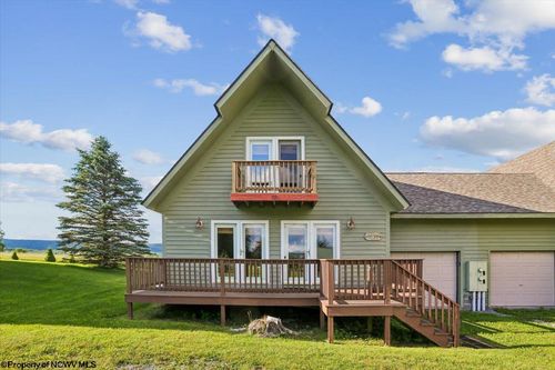 33 Cirrus Dr, Davis, WV, 26260 | Card Image