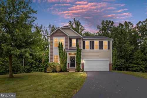 89 Charter Gate Dr, FREDERICKSBURG, VA, 22406-8206 | Card Image