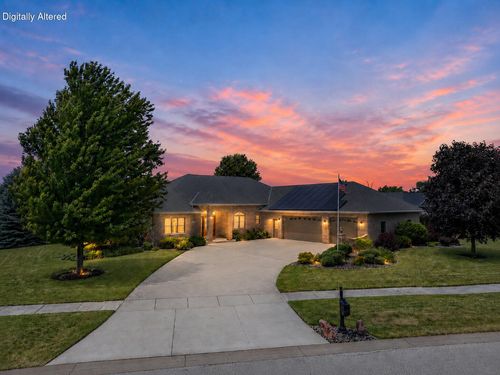 420 N Country Ln, Fond Du Lac, WI, 54935 | Card Image