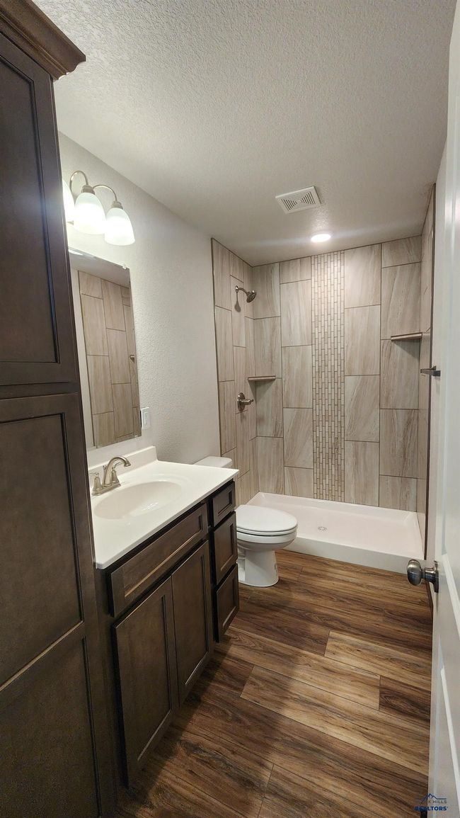 LOT-38 - 424 Yelner Dr, House other with 3 bedrooms, 3 bathrooms and null parking in BOX ELDER SD | Image 9