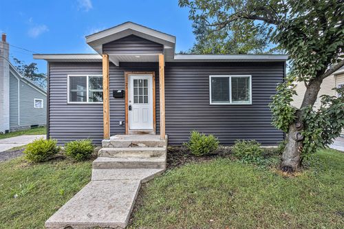 23 Batavia Pl, Grand Rapids, MI, 49503-3549 | Card Image