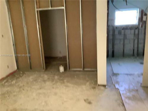 2101 Sw 46th Ave, Fort Lauderdale, FL, 33317-6812 | Card Image