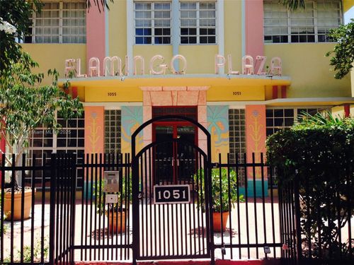 apt-1e-1051 Meridian Ave, Miami Beach, FL, 33139-8321 | Card Image