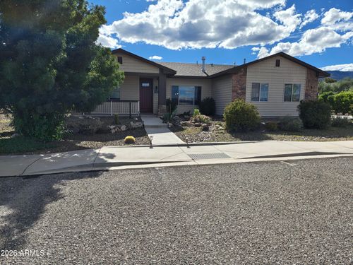 1941 Crossroads Blvd, Clarkdale, AZ, 86324-3404 | Card Image