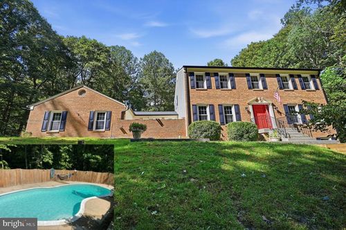 8104 Whitting Dr, MANASSAS, VA, 20112-4726 | Card Image