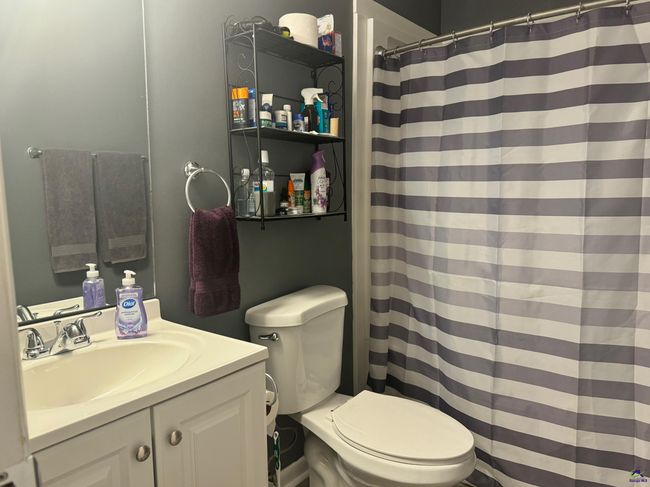 124 Stonehedge Dr, Condo with 2 bedrooms, 1 bathrooms and null parking in Warner Robins GA | Image 12