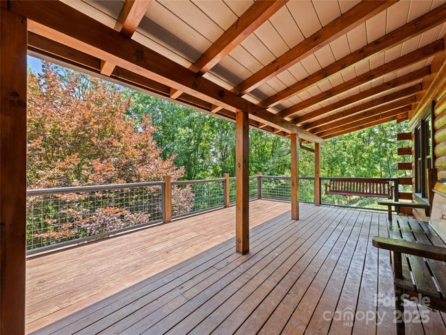 Front porch | Image 17