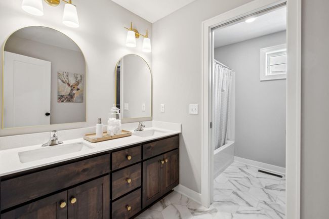 OneTenTen Homes Lanigan Isle at Amber Fields Savanna Model - 1232 Ardcurra Row, Rosemount | Image 23
