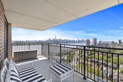 19j-7855 Boulevard E, North Bergen, NJ, 07047-5934 | Card Image