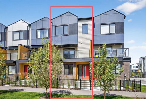 202-8535 19 Avenue Se, Calgary, AB, T2A7W8 | Card Image
