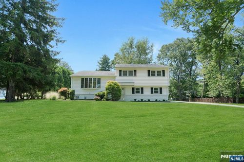 615 Maze Road, River Vale, NJ, 07675 | Card Image