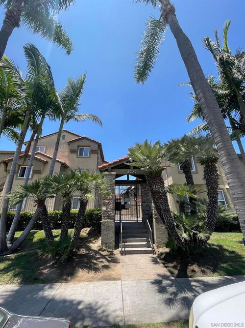 unit-17-4222 Menlo Ave, San Diego, CA, 92115-7828 | Card Image