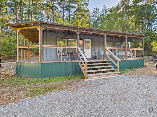 1068 Holiday Harbor Dr, Jefferson, TX, 75657-5036 | Card Image