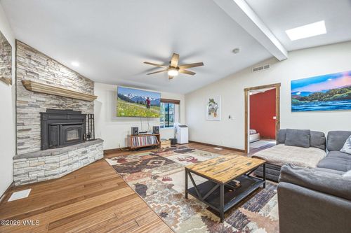 33 Bowie Rd, Gypsum, CO, 81637-5031 | Card Image