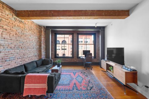 405-310 Water St, Vancouver, BC, V6B1B6 | Card Image