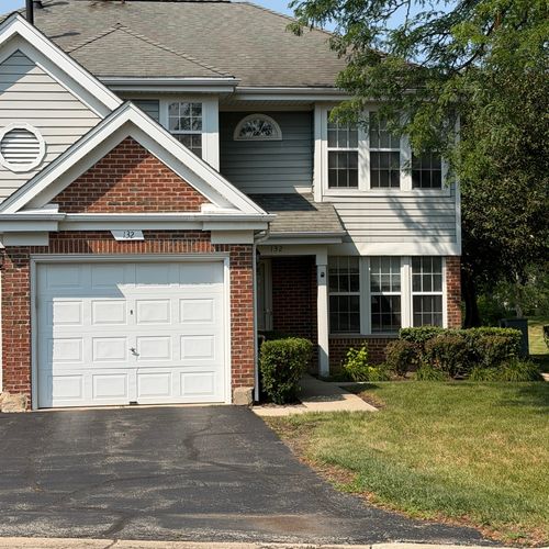 132 White Branch Ct, Buffalo Grove, IL, 60089-1595 | Card Image