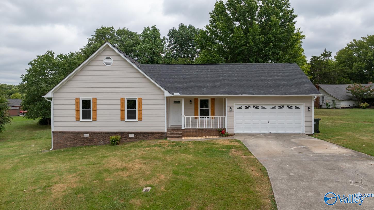 Frankie Ln, Madison, AL 35757