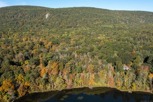 000 Under Mountain Rd, Salisbury, CT, 06068 | Card Image