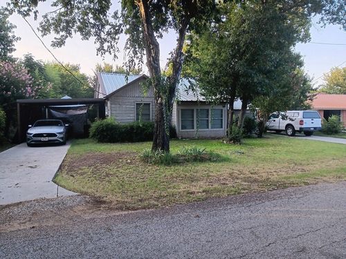 543 Church Street, Bluff Dale, TX, 76433 | Card Image
