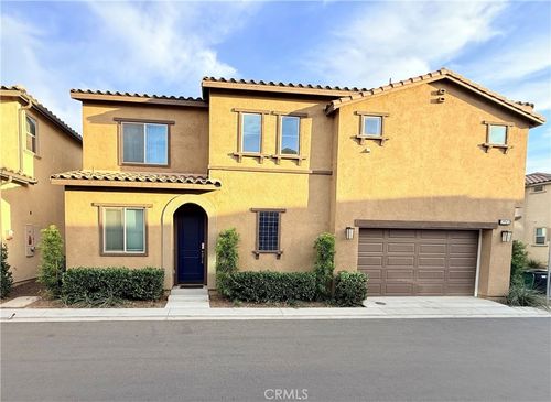29502 Marx Way, Winchester, CA, 92596-6055 | Card Image