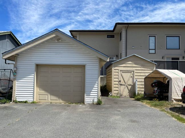 9500 No. 6 Road, House other with 4 bedrooms, 2 bathrooms and 4 parking in Richmond BC | Image 19