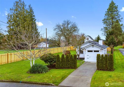 708 13th St, Snohomish, WA, 98290-1838 | Card Image