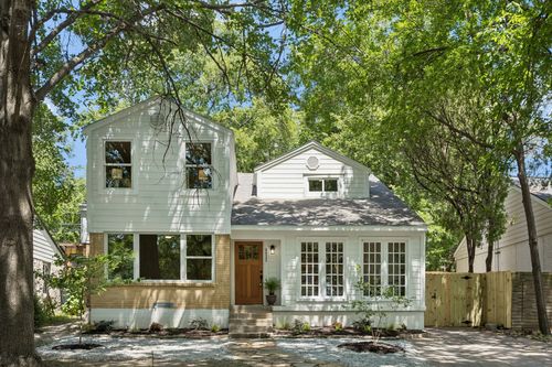 6823 E Grand Ave, Dallas, TX, 75223-1105 | Card Image