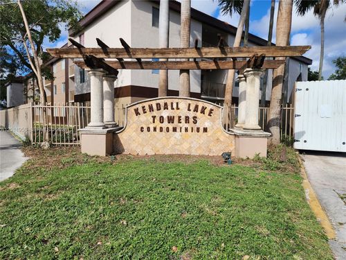 201-15241 Sw 80th St, Miami, FL, 33193-1336 | Card Image