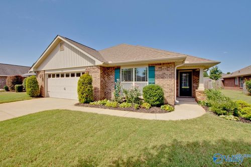 5010 Montauk Trl Se, Owens Cross Roads, AL, 35763-8794 | Card Image