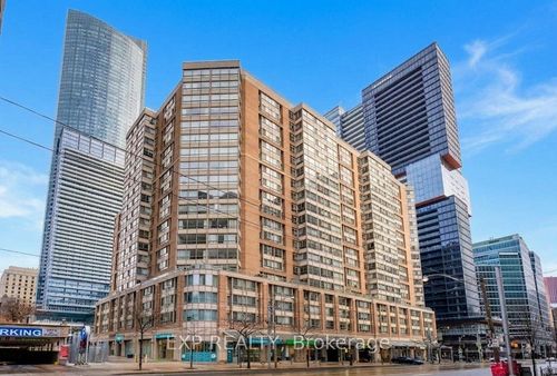 1421-711 Bay St, Toronto, ON, M5G2J8 | Card Image