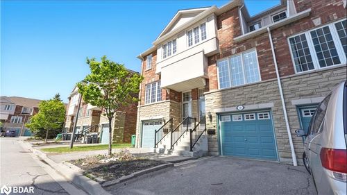 35-1355 Rathburn Rd E, Mississauga, ON, L4W5R5 | Card Image