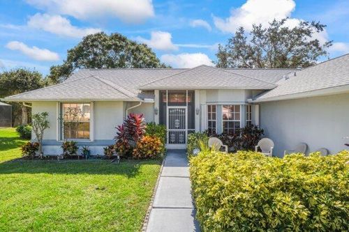 881 Foster Ave, SEBASTIAN, FL, 32958-4831 | Card Image