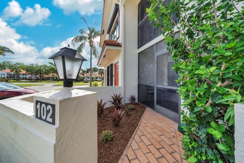 102-5585 Munsel Ln, Boynton Beach, FL, 33437-3396 | Card Image