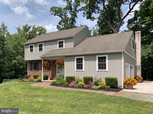 117 Midway Rd, PHOENIXVILLE, PA, 19460-2020 | Card Image