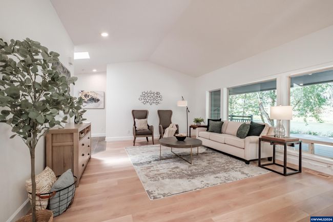 45849 River Loop Rd, House other with 3 bedrooms, 2 bathrooms and null parking in Lyons OR | Image 21
