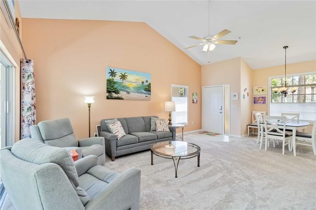 102 - 6339 Bay Cedar Ln, Condo with 2 bedrooms, 2 bathrooms and null parking in BRADENTON FL | Image 10