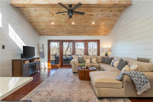 27 Toto Creek Dr E, Dawsonville, GA, 30534-6441 | Card Image