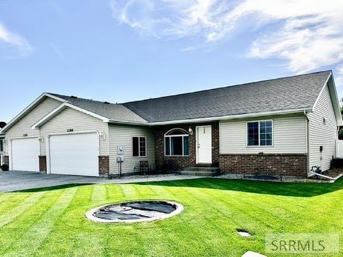 1286 Jackson Dr, Ammon, ID, 83406-4568 | Card Image