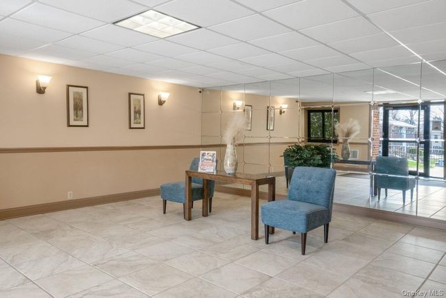 Lobby featuring visible vents | Image 28