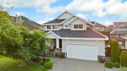 6353 166 St, Surrey, BC, V3S0W2 | Card Image