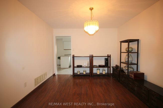 73 Hullrick Dr, House other with 4 bedrooms, 3 bathrooms and 4 parking in Etobicoke ON | Image 14