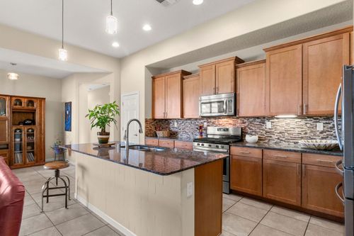 65 Calle Agua Clara, Santa Fe, NM, 87508-1542 | Card Image